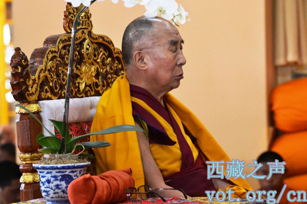 达赖喇嘛出席达兰萨拉西藏南杰寺“萨嘎达瓦”诵经法会
