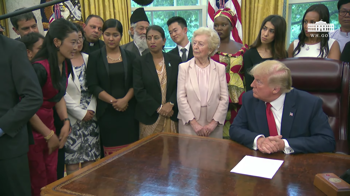 藏人代表尼玛拉姆面见川普总统：西藏需要美国的支持- VOT