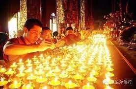西藏传统佛教节日“噶登阿曲”