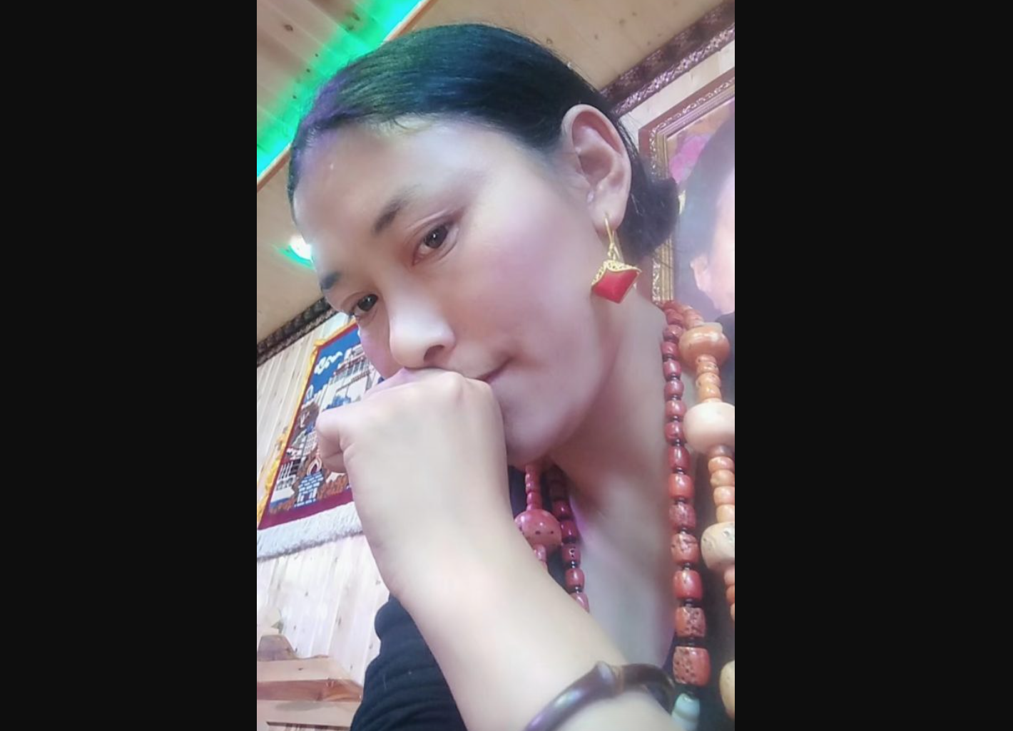 西藏果洛女教师仁青吉被当局强制拘禁8个月后获得释放