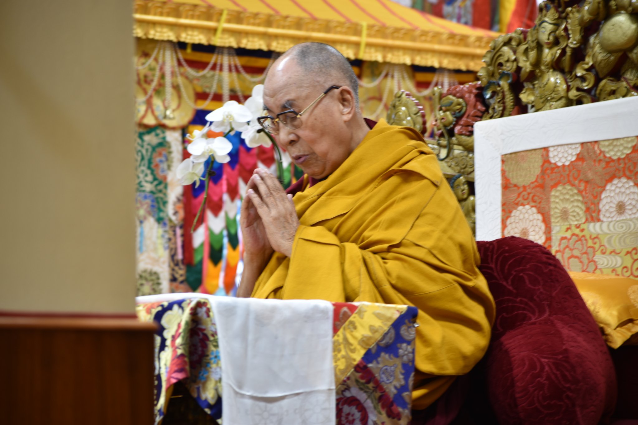 达赖喇嘛尊者于大乘法苑主持“萨嘎达瓦”观音法会