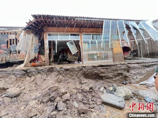 西藏色库地区暴发洪灾多人死亡，中共借防疫继续严管拉萨等地