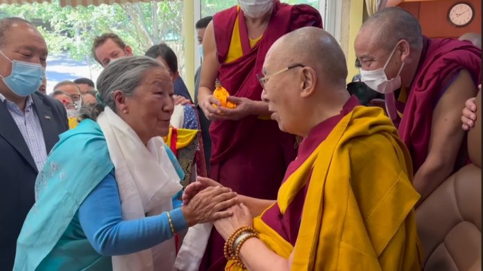 尼泊尔特使女儿