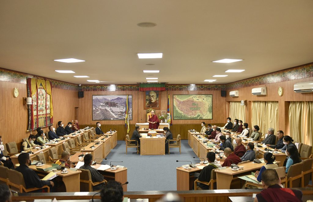 为进一步完善《流亡宪章》，西藏人民议会征求民众建议- VOT